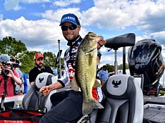 Justin Lucas - Day 2 Weigh-in